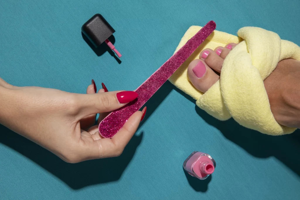 rimozione smalto semipermanente piedi