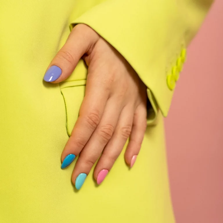 colori unghie 2025